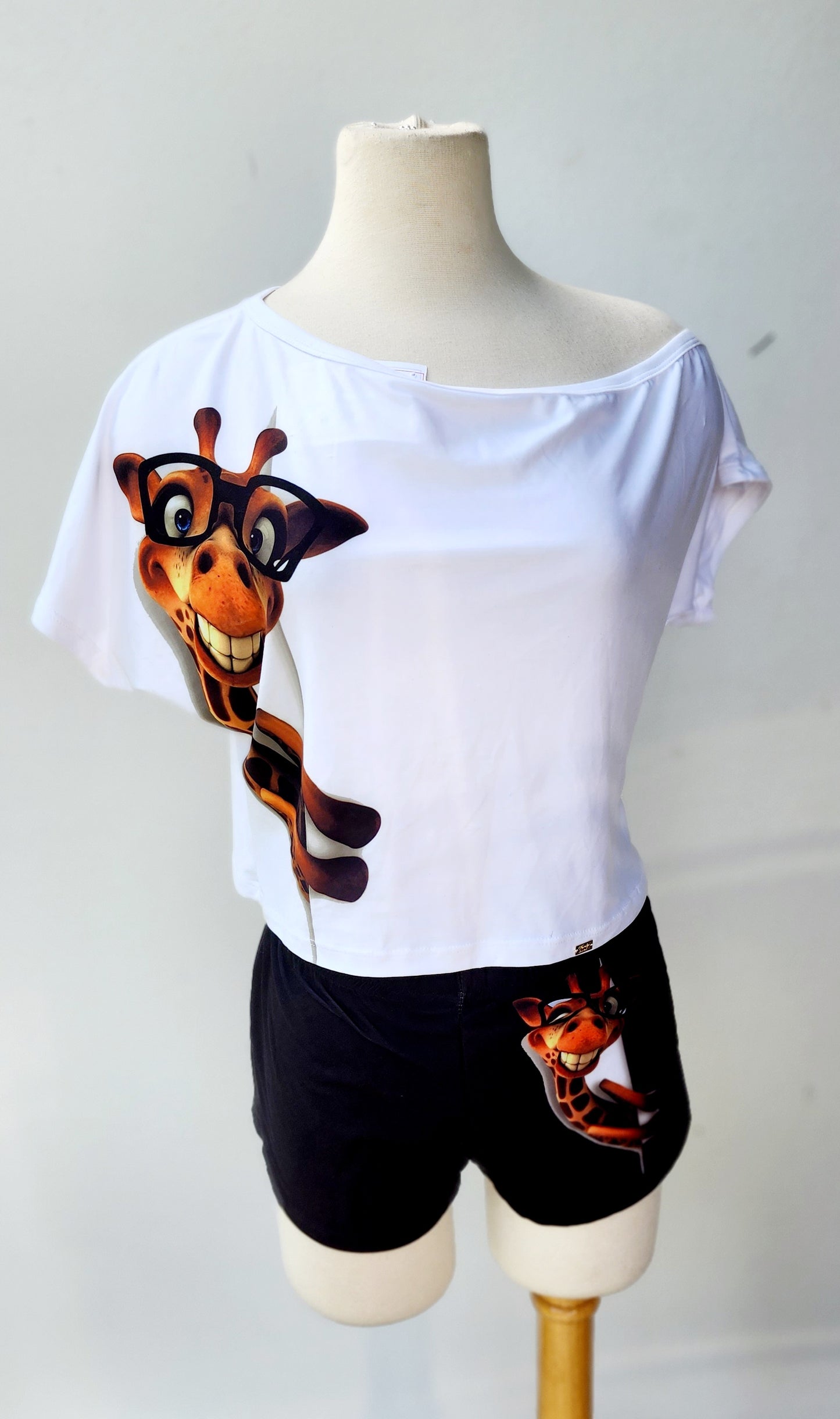 Pijama de estampado de jirafa  L
