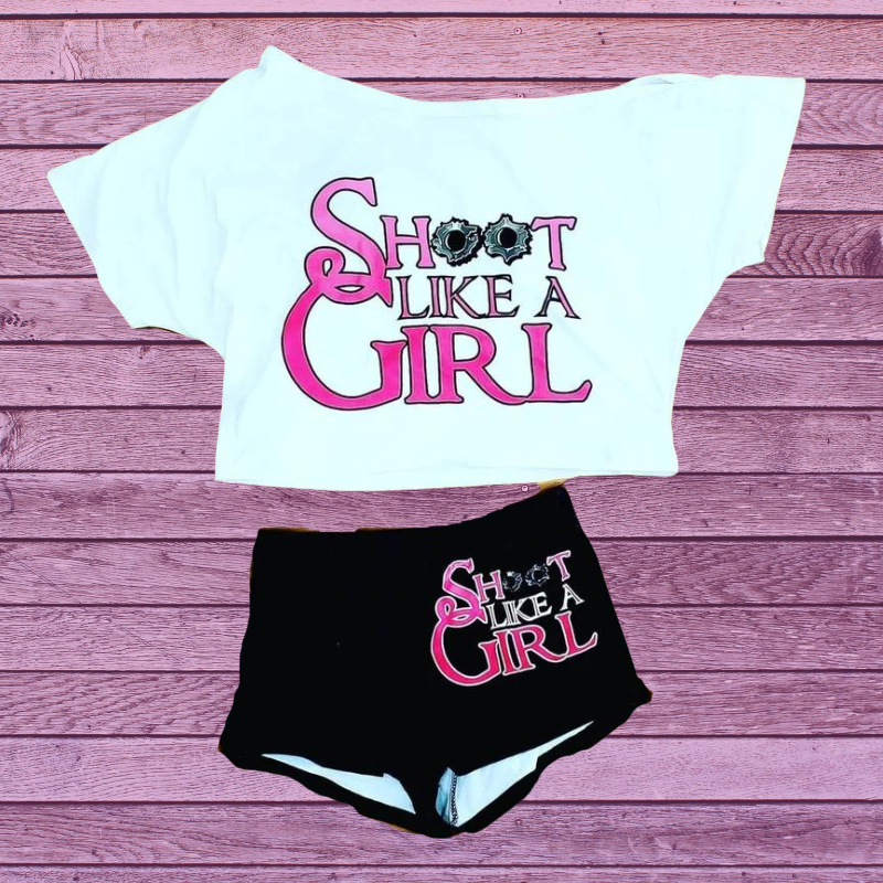 Pijama de pantalon corto de material piel de durazno.  La blusa puedes usarla para salir a pasear Shoot like a Girl